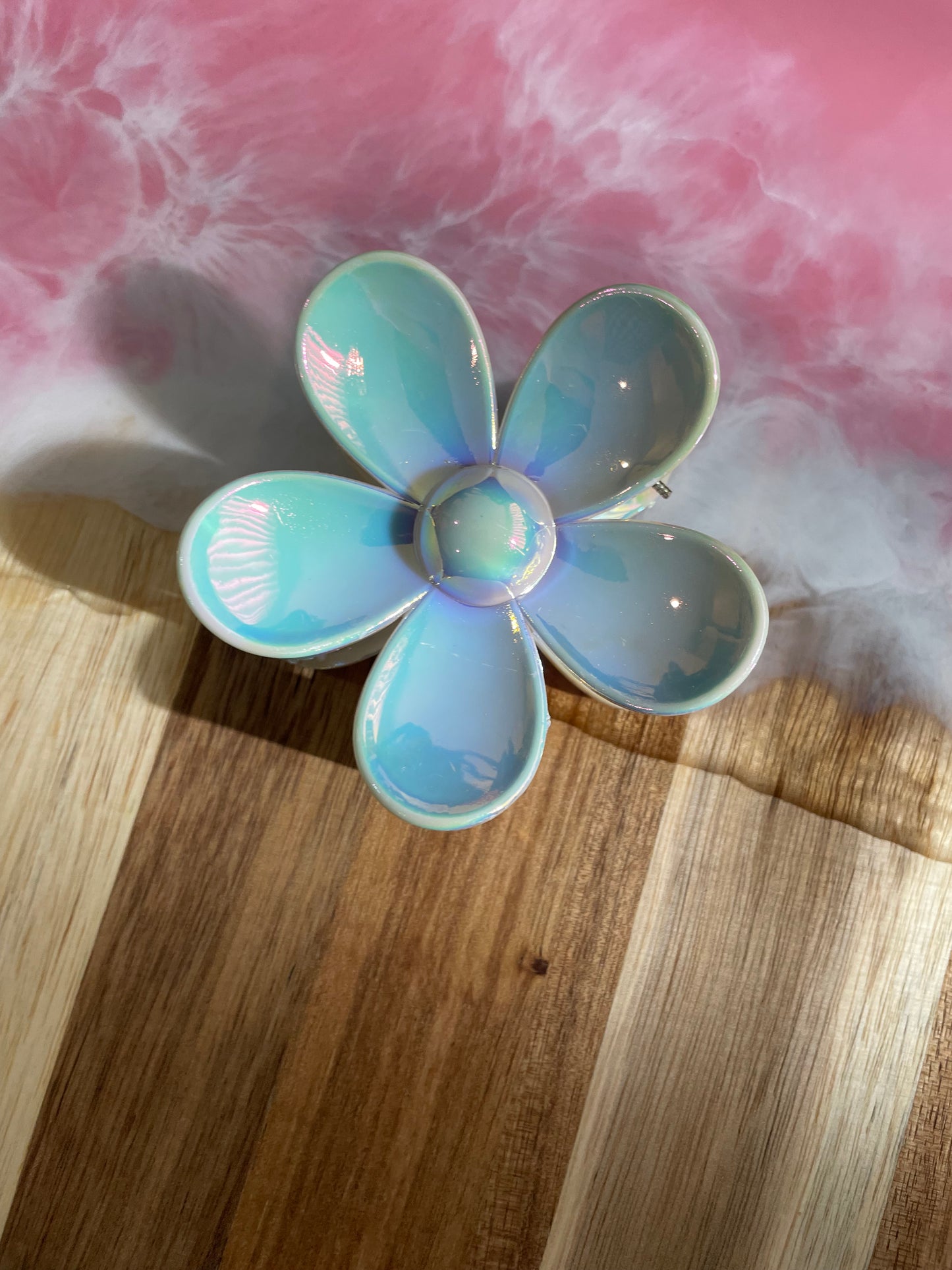 Flower claw clip